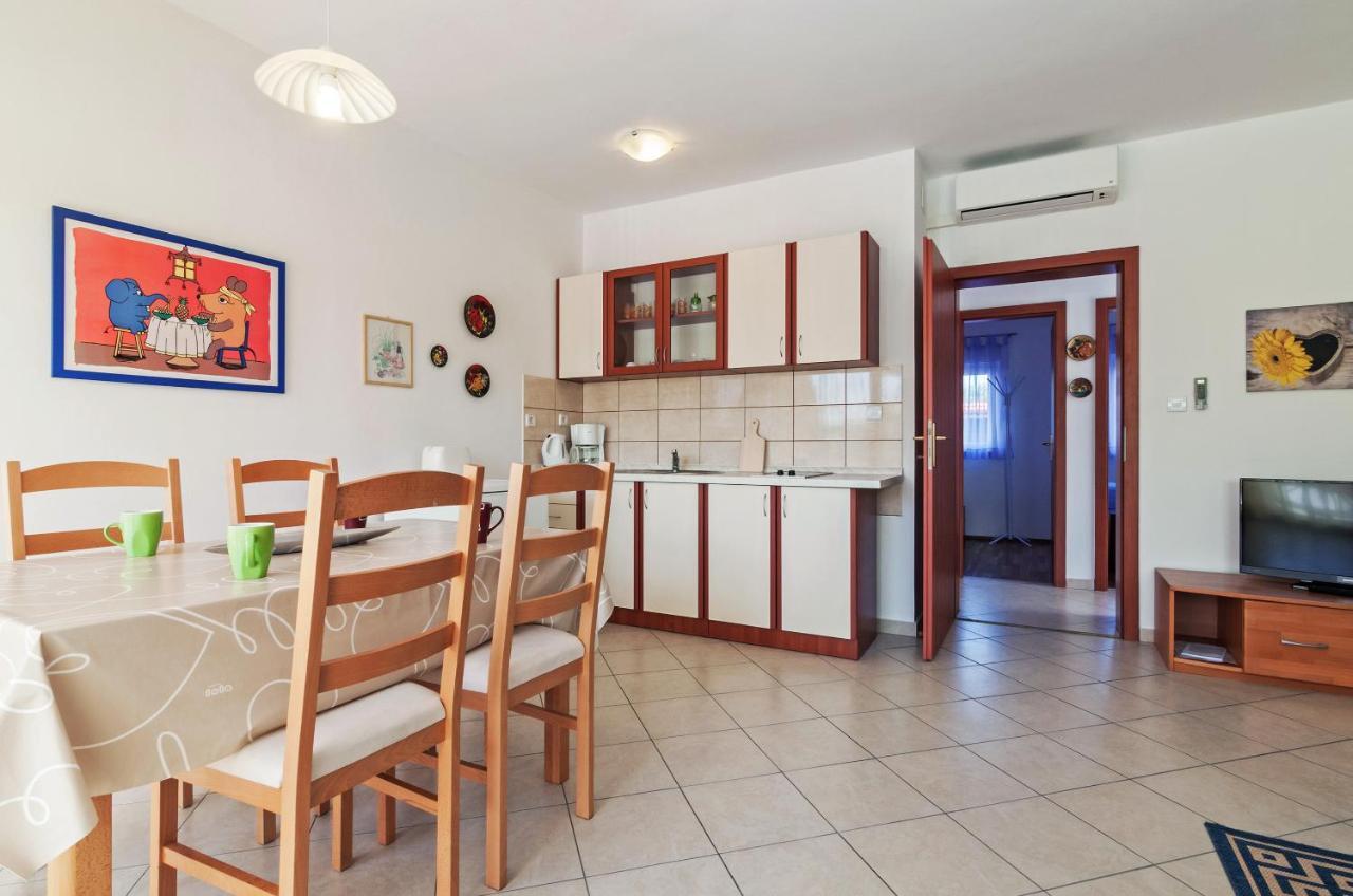 Apartment Marelja - Private Parking And Balcony Zadar Luaran gambar
