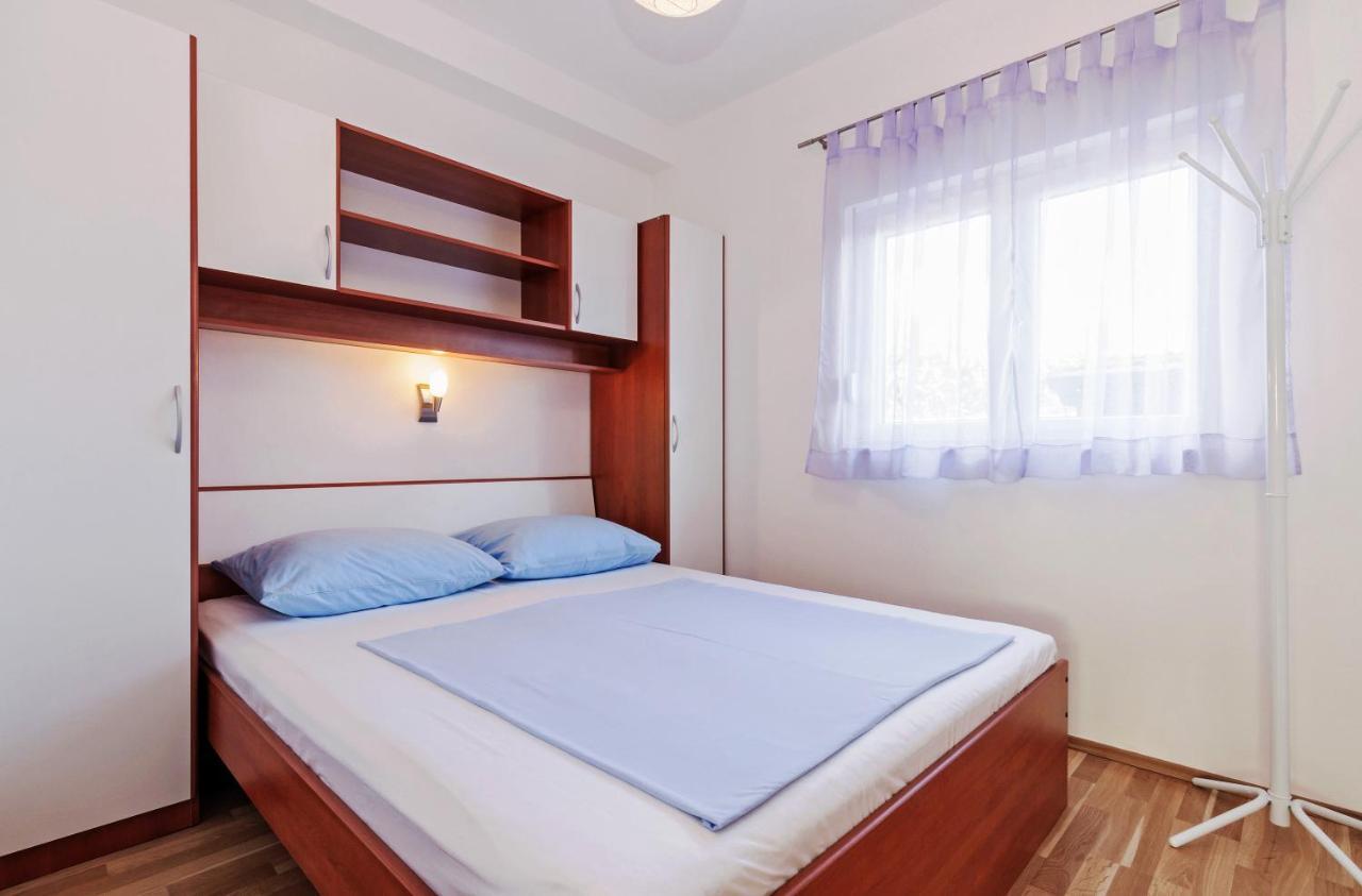 Apartment Marelja - Private Parking And Balcony Zadar Luaran gambar