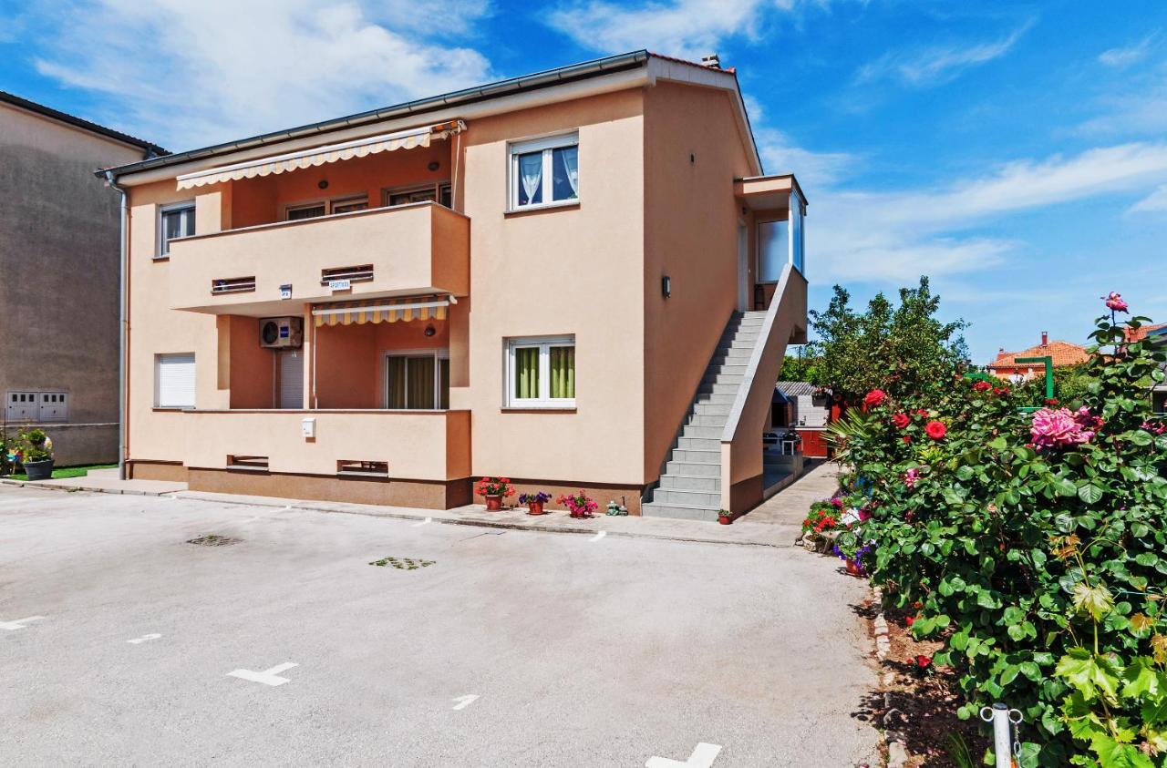 Apartment Marelja - Private Parking And Balcony Zadar Luaran gambar